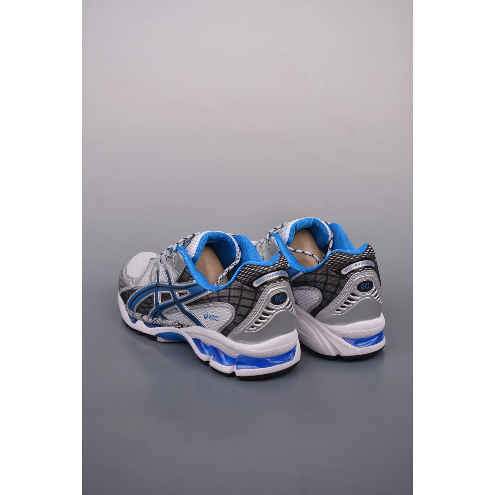 ASICS GEL-NIMBUS 10.1 White / Directoire Blue · 1203A543-101
