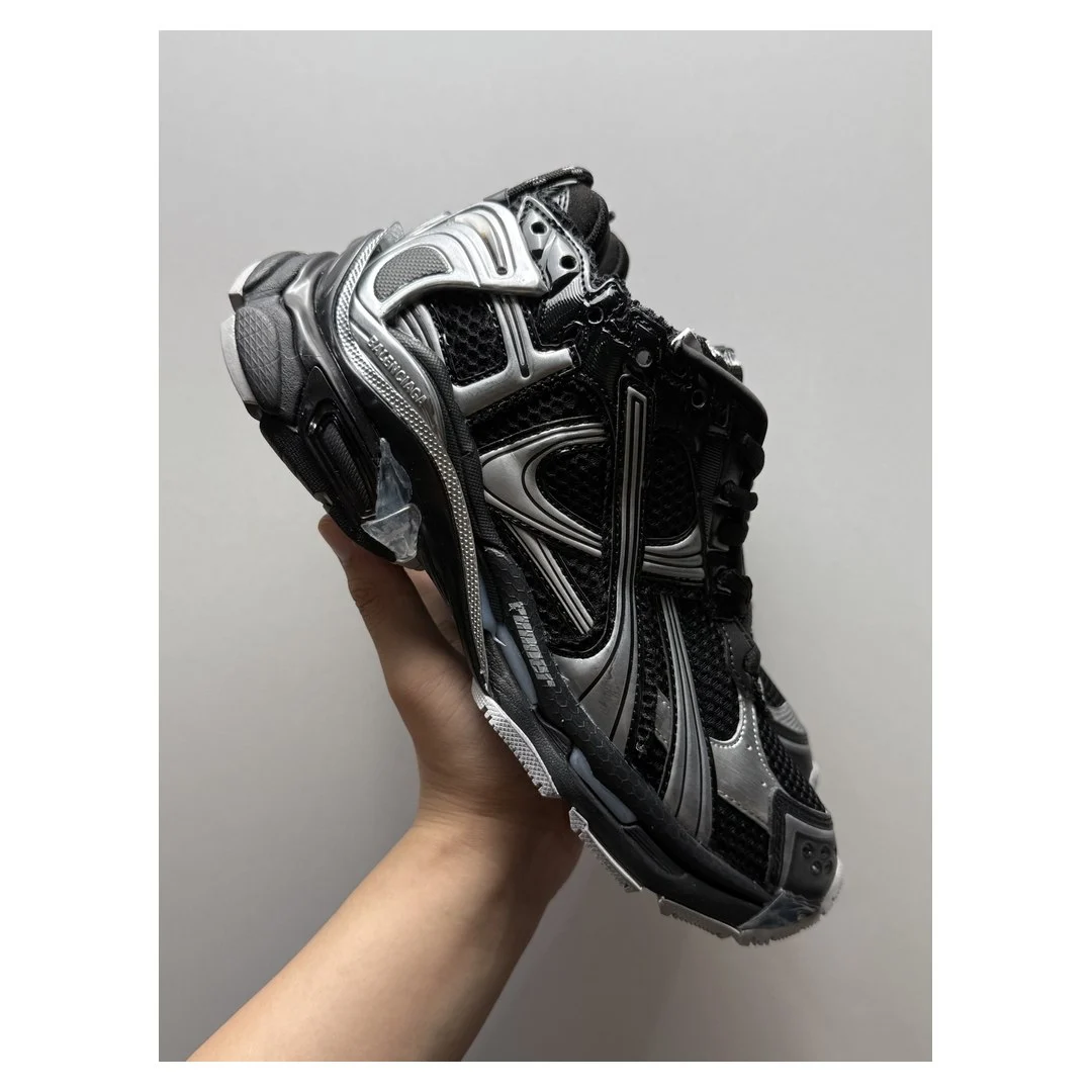 Balenciaga Runner Sneaker Black/Silver · 772774W3RMU1100