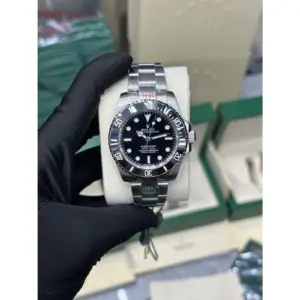 Rolex Submariner 124060 No-Date Black Dial — photo 1