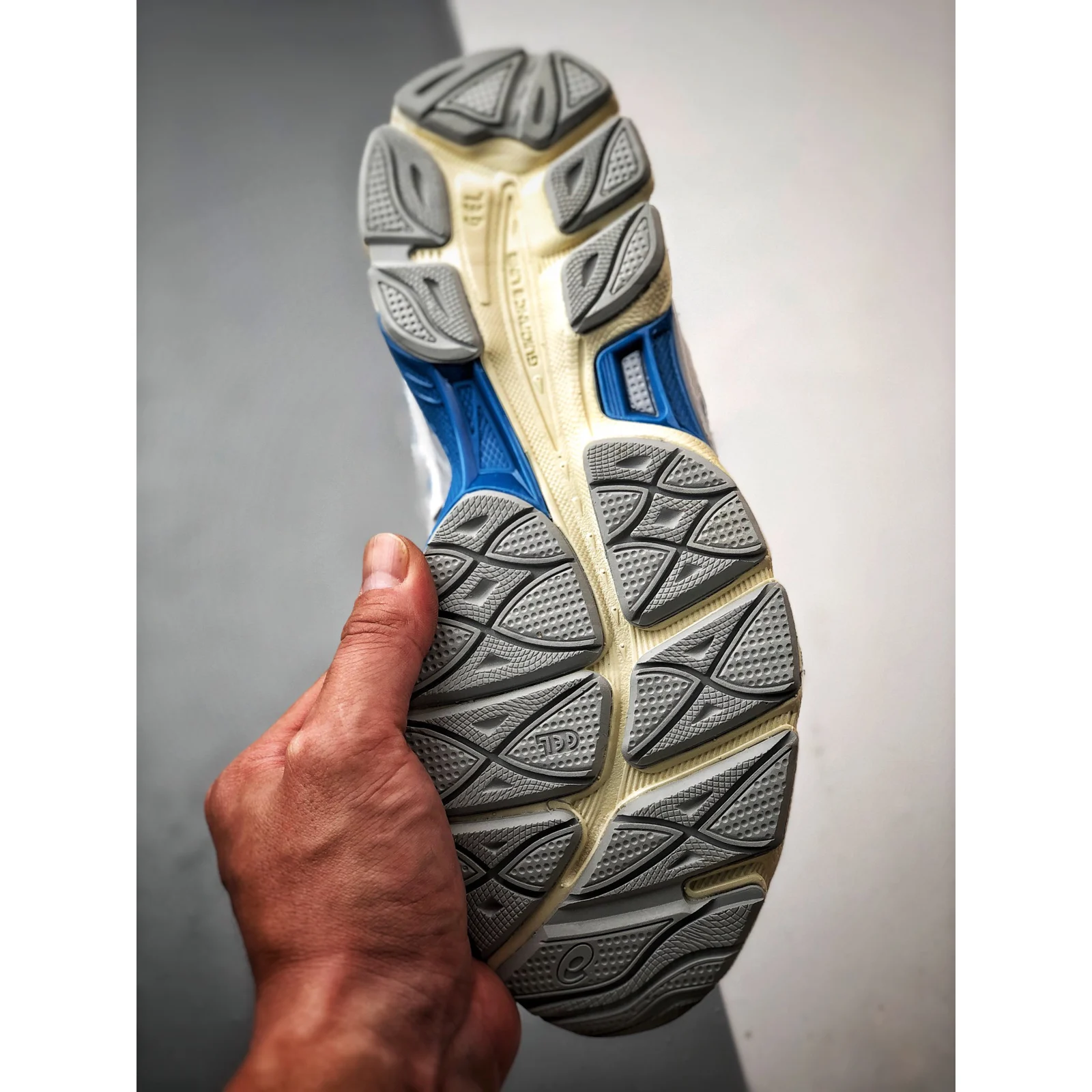 ASICS GEL-NYC White / Dolphin Blue · 1203A281-100