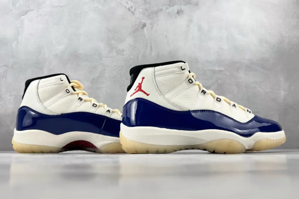 Air Jordan 11 Rare Air