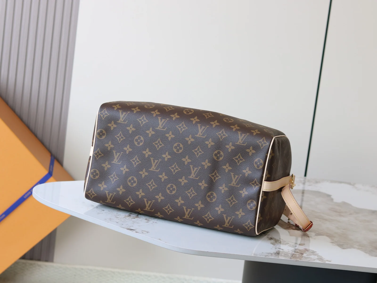 Louis Vuitton Speedy Bandoulière 35 Monogram Monogram · M46981