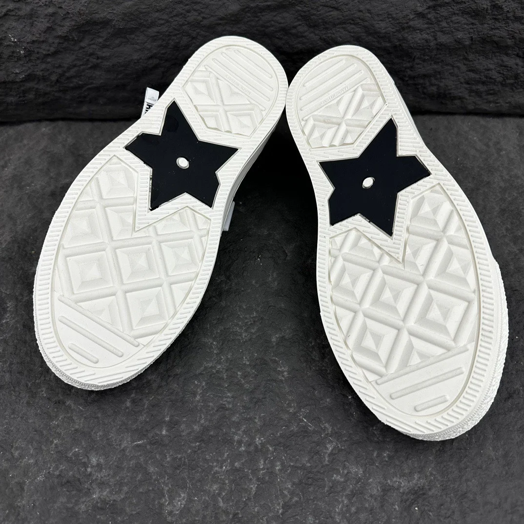 Dior Walk'n'Dior Sneaker Black Cotton Canvas · KCK177CVA_S12X