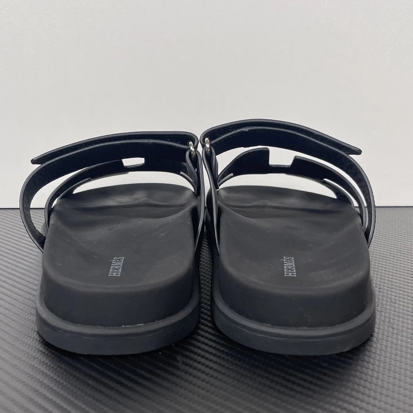 Hermès Chypre Sandal Noir