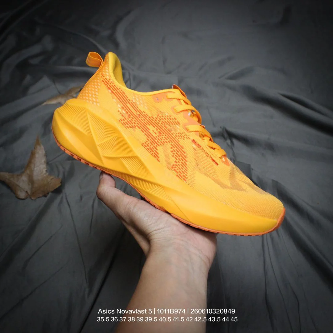ASICS NOVABLAST 5 Yamabuki / Anzu · 1011B974-800