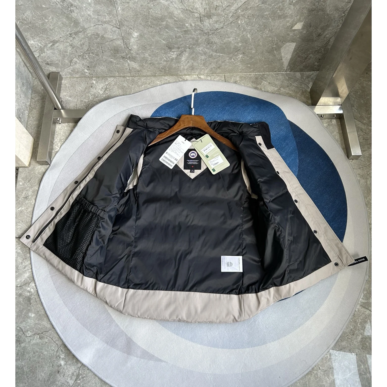 Canada Goose Women's Freestyle Vest Limestone / Classic Disc · 2836L-432