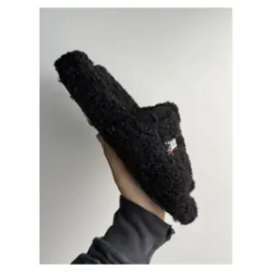 Balenciaga Furry Open Mule Black/White · 654261W2DO11096