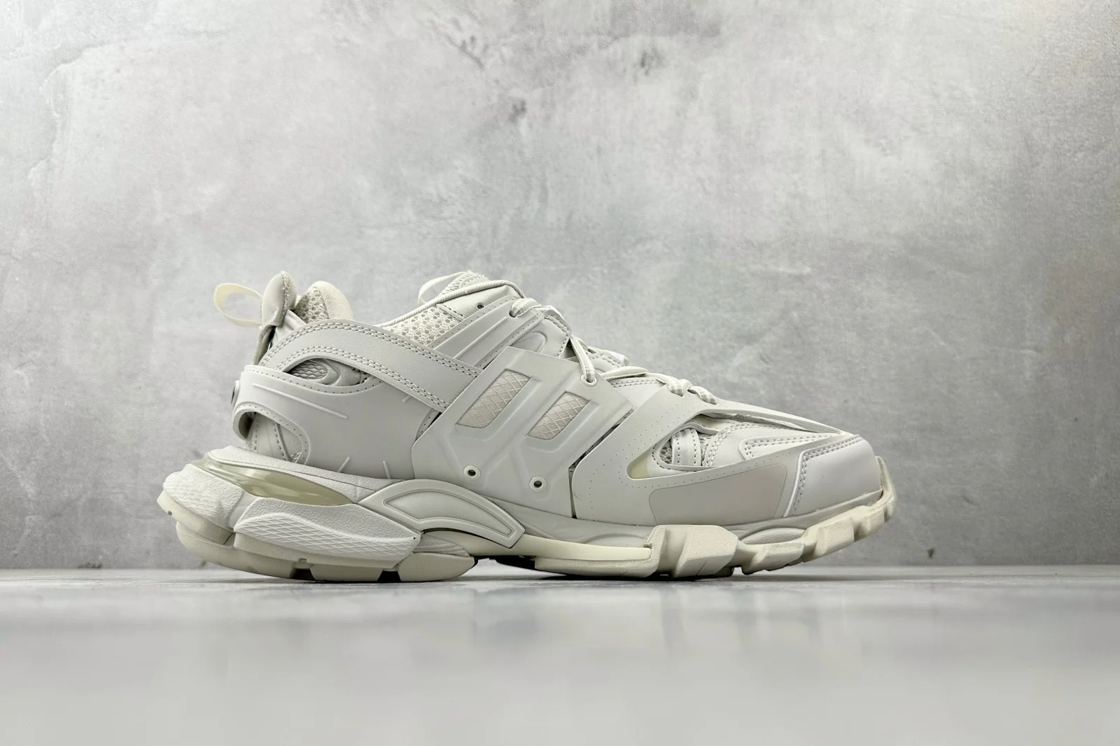 Balenciaga Track Sneaker With Charms White · 542023WTRHM9000