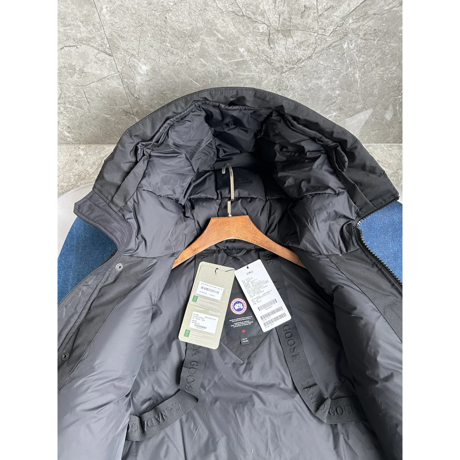Canada Goose Langford Parka Black / Classic Disc · 2052M-9061
