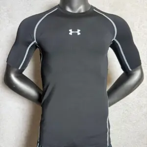 Black Short Sleeve Compression Shirt 202