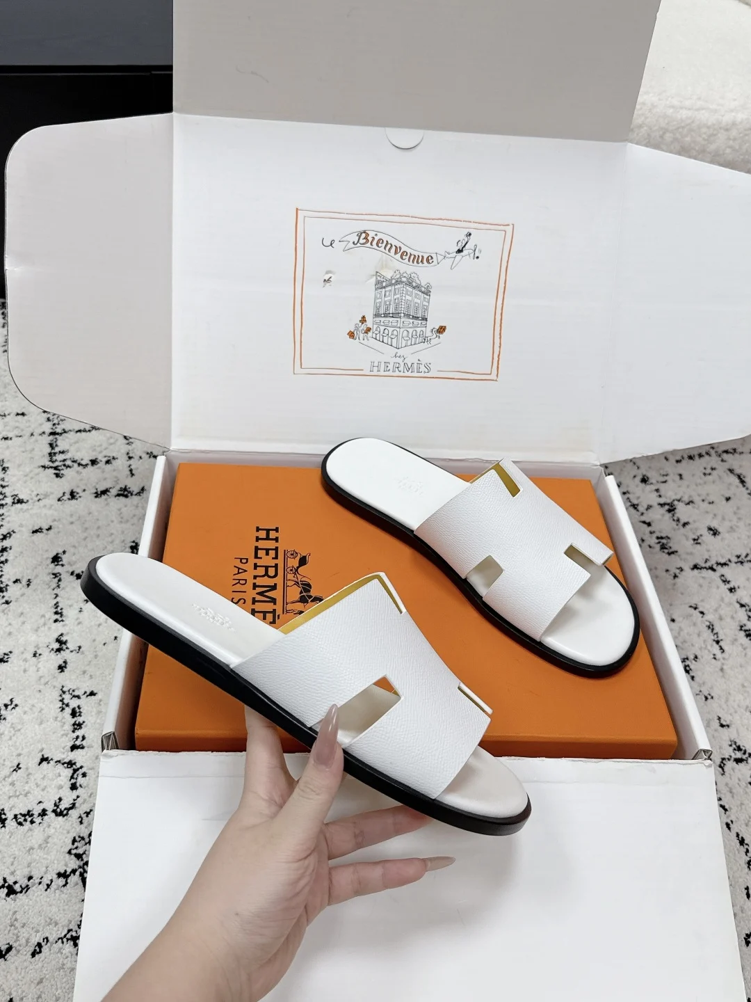 Hermès Izmir Sandal Blanc