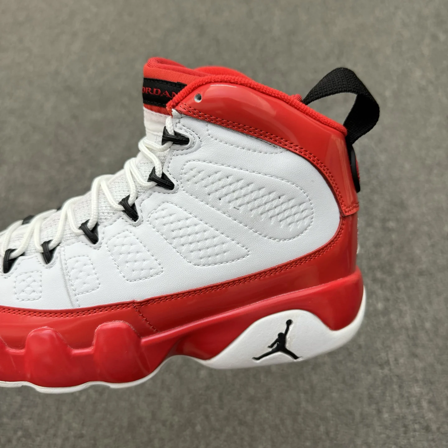 Air Jordan 9 Gym Red