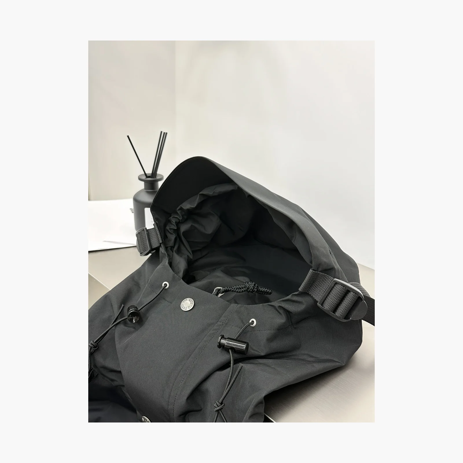 The North Face 1990 Mountain Jacket GTX TNF Black · NF0A3JPA-JK3