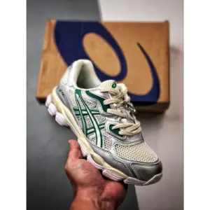 ASICS GEL-NYC Birch / Pure Silver · 1201A971-200