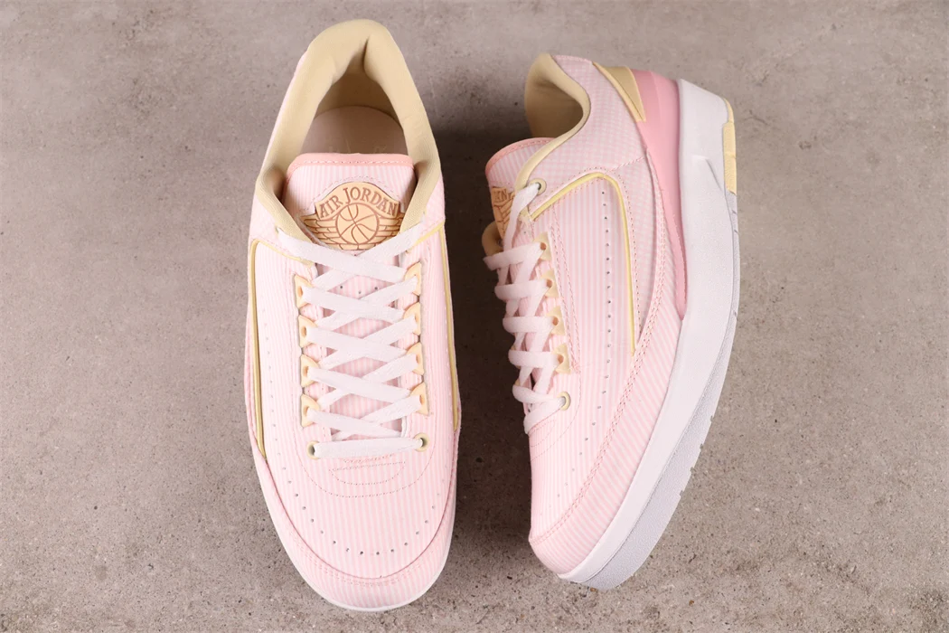 Air Jordan 2 Seersucker