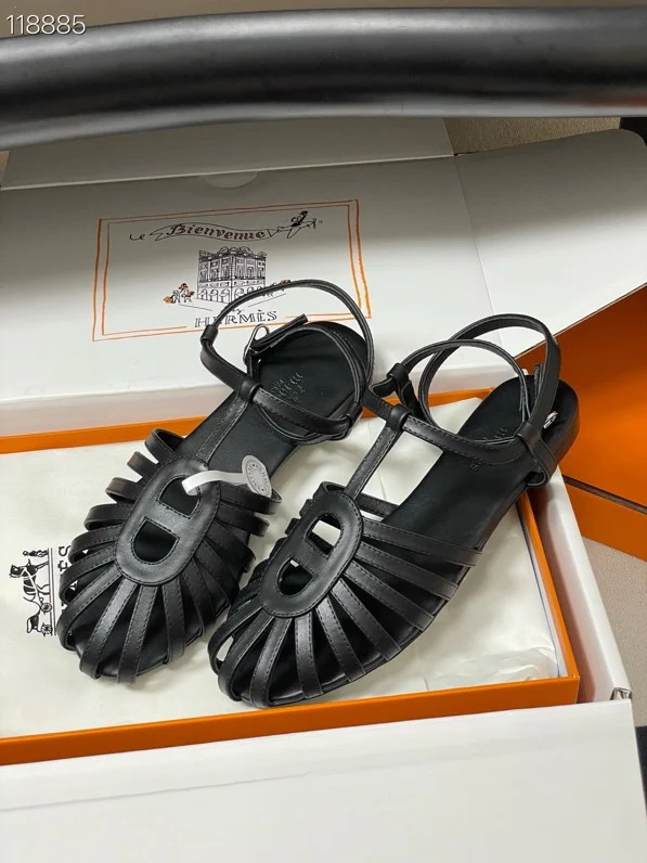 Hermès Nour Sandal Noir