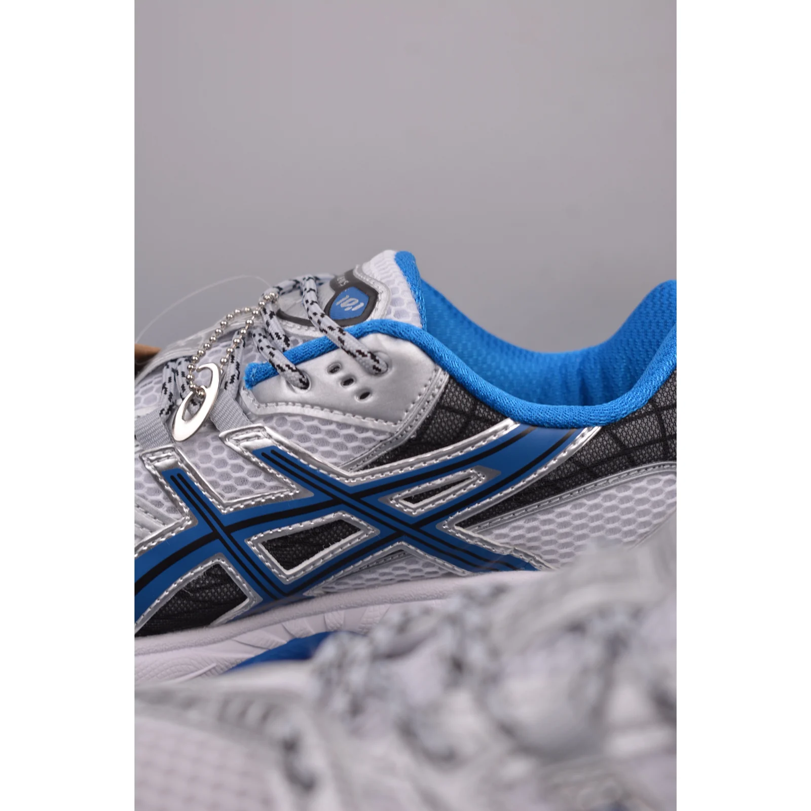 ASICS GEL-NIMBUS 10.1 White / Directoire Blue · 1203A543-101