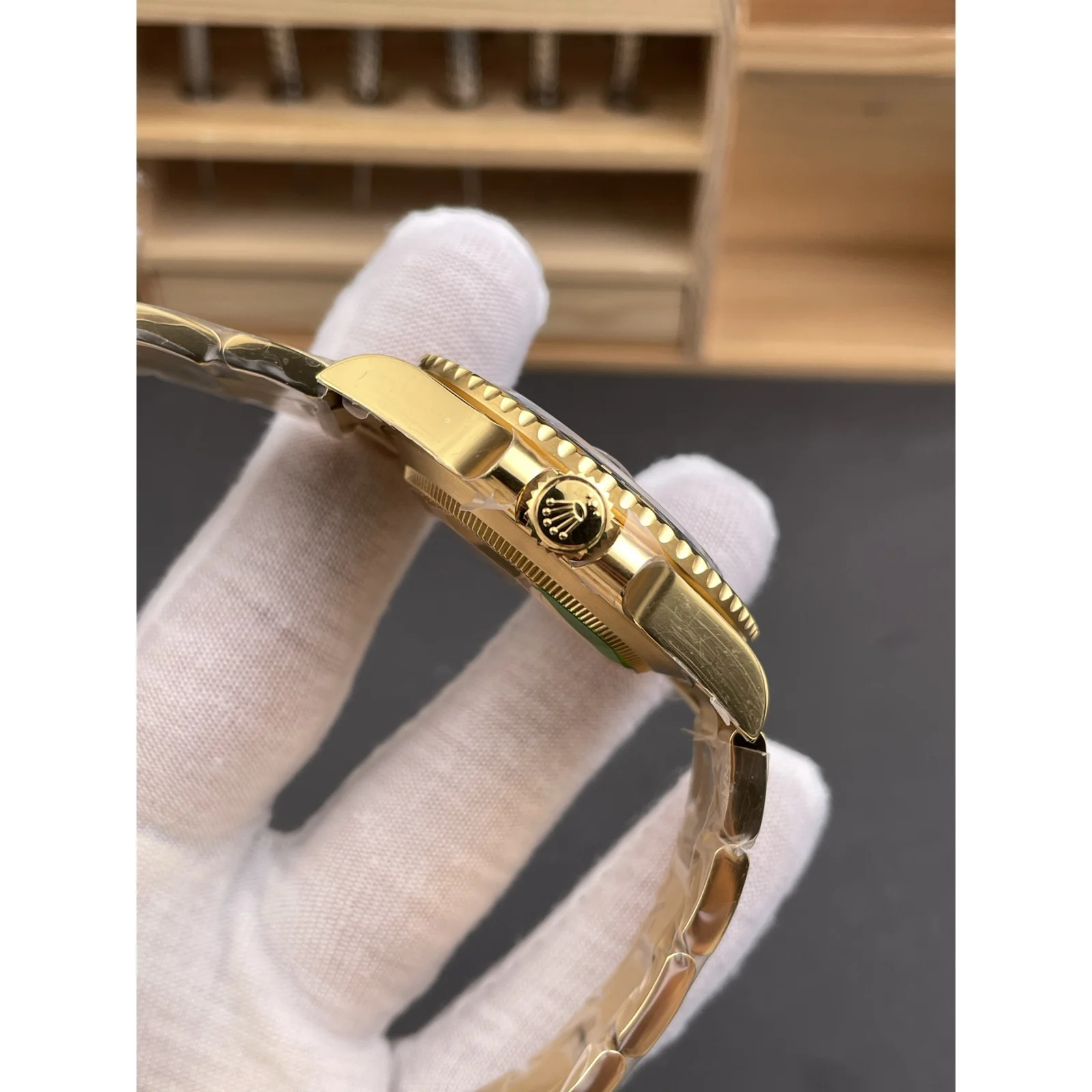 Rolex Submariner Date 126618LN Gold-Tone Black — photo 4