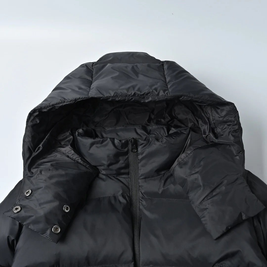 Alo Foxy Puffer Jacket Black · W4664R