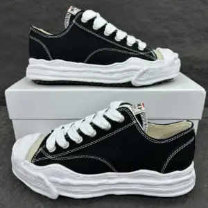 Maison MIHARA YASUHIRO HANK" VL OG Sole Canvas Low-top Sneaker
