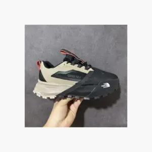 The North Face Offtrail Tech GORE-TEX TNF Black/Vintage White/Summit Gold · NF0A8ADY-CII