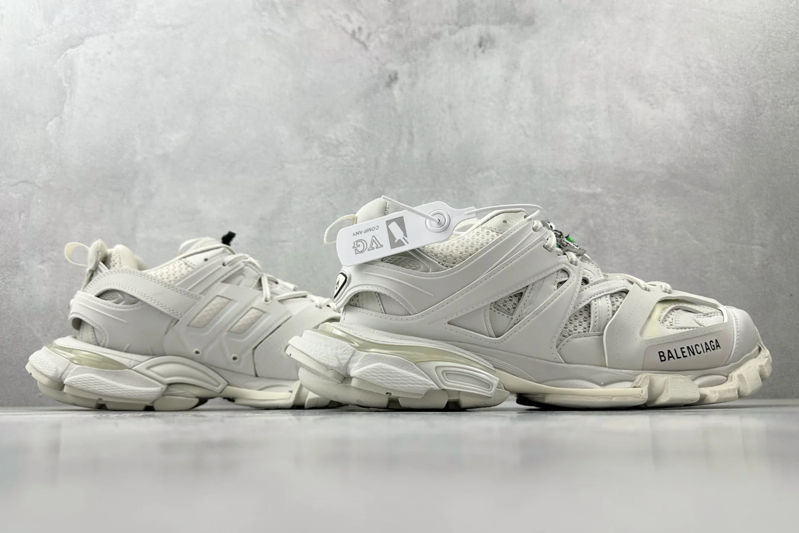 Balenciaga Track Sneaker With Charms White · 542023WTRHM9000