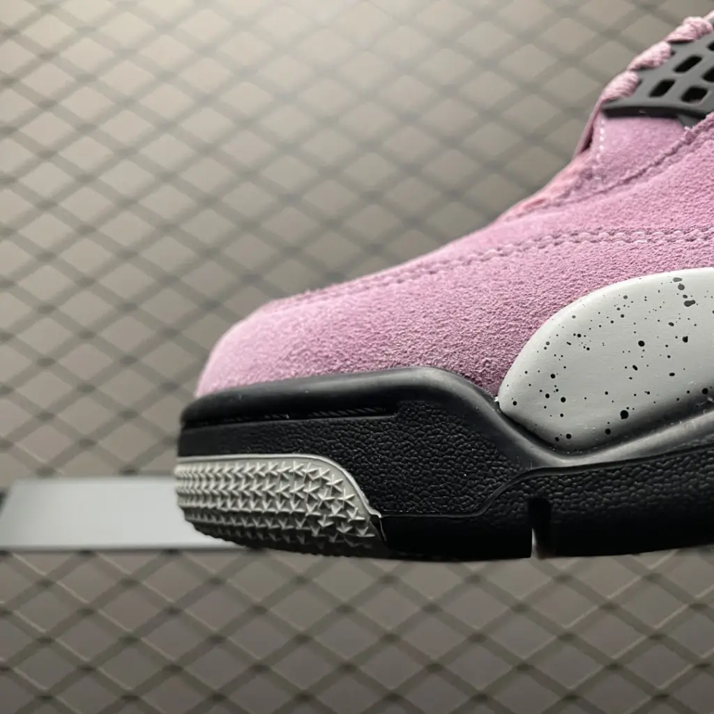 Air Jordan 4 Orchid