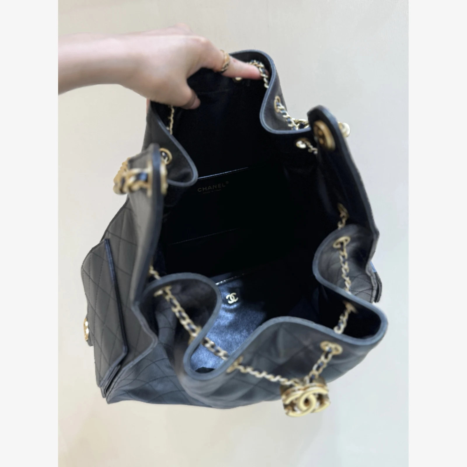 Chanel 25 Large Handbag AS5553 · Grained Calfskin Black · Grained Calfskin · Gold-Tone Metal