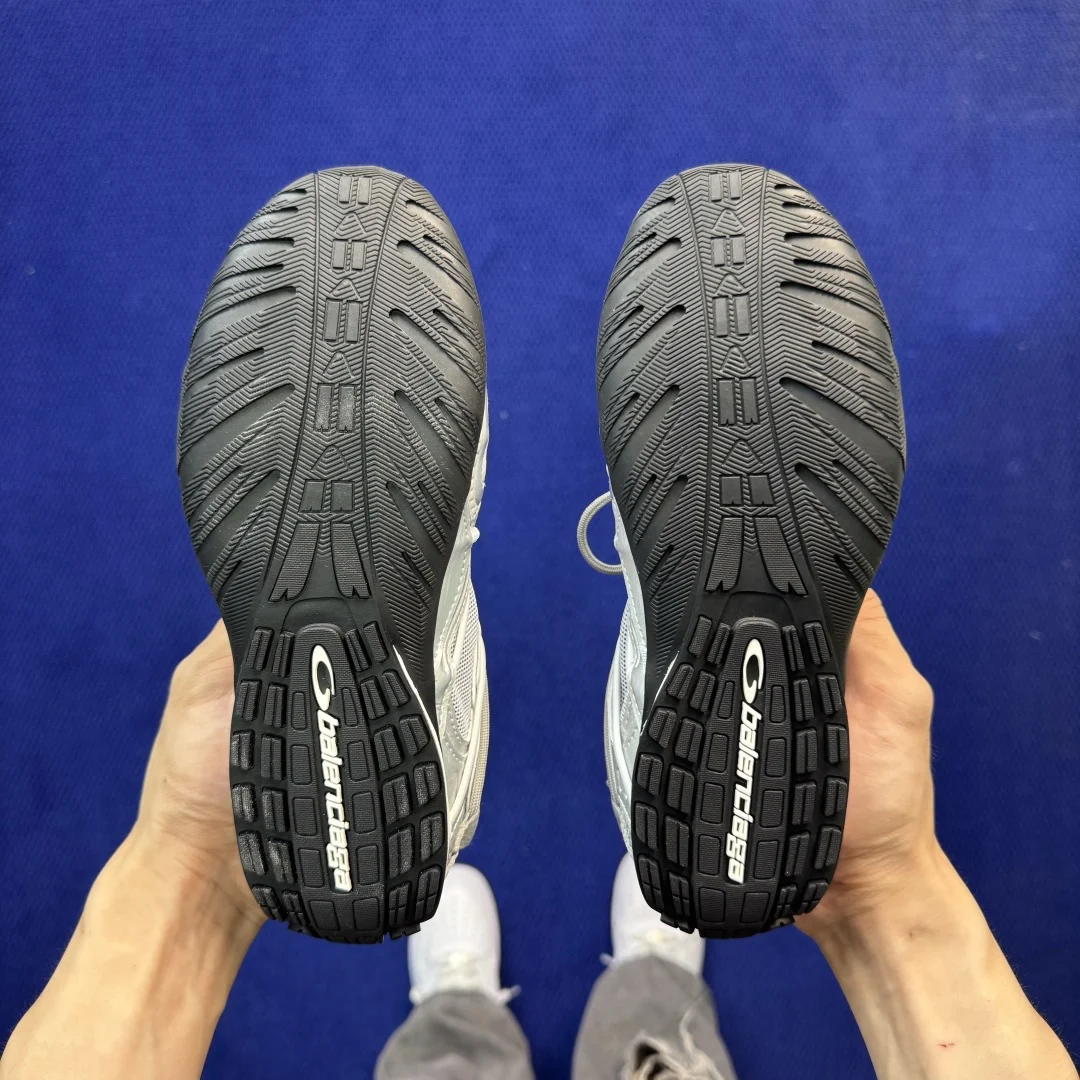 Balenciaga Radar Slip-On Sneaker Grey/Black/White · 865868WSTBL1119