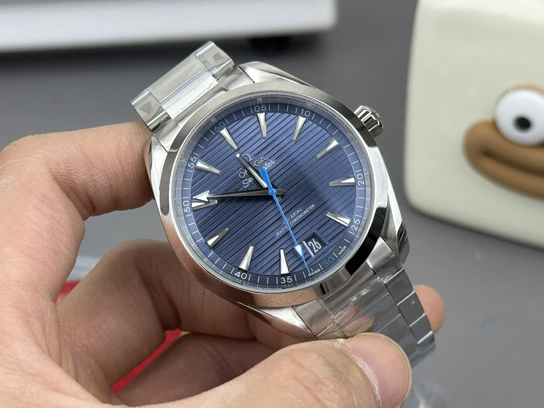Omega Seamaster Aqua Terra 150M 41 mm Blue dial / steel bracelet · 220.10.41.21.03.001