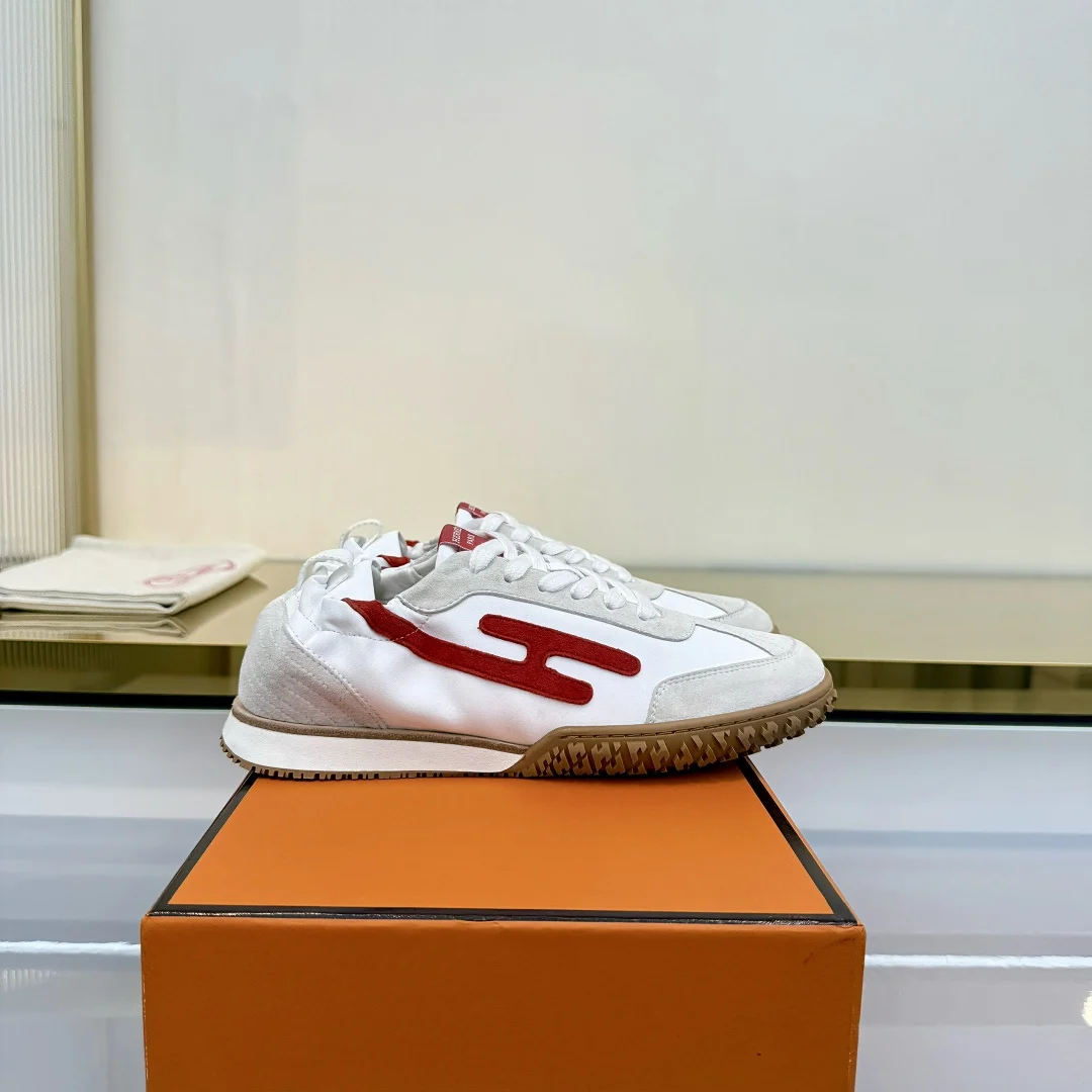 Hermès Deep Sneaker Blanc / Rouge Grenadine