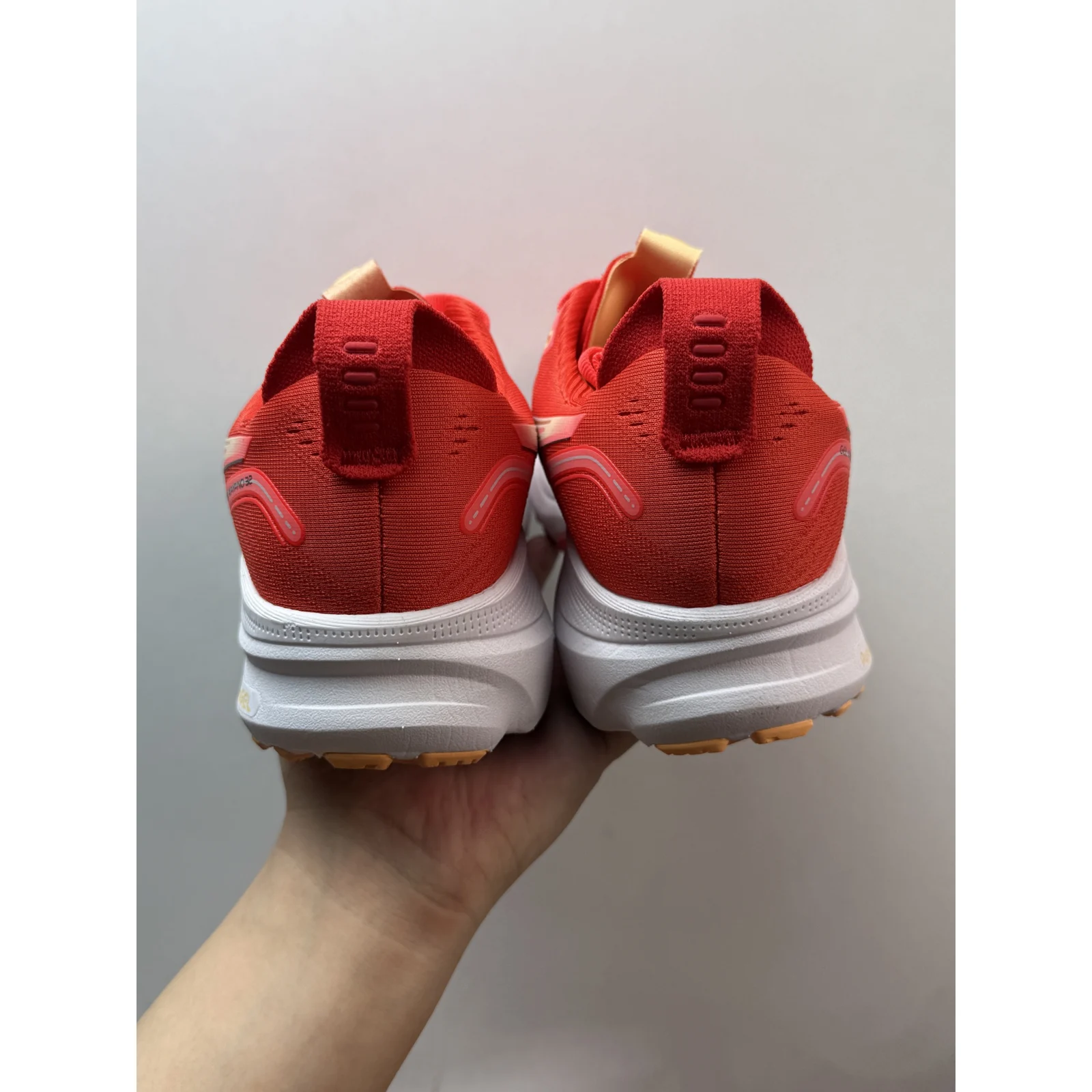 ASICS GEL-KAYANO 32 Flash Red / Beet Juice · 1011C052-600