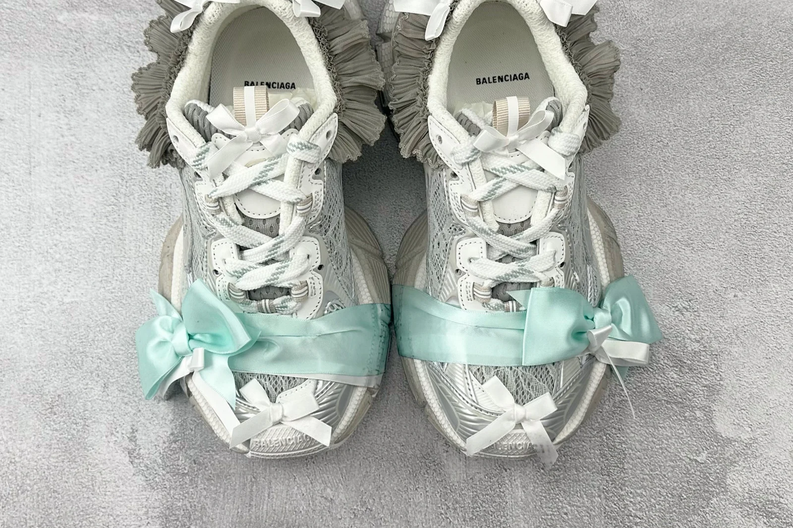 Balenciaga 3XL Lace Sneaker Taupe/White/Light Blue · 832994WXLMC2940