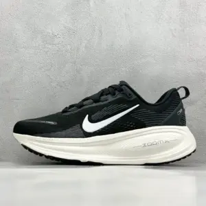 Nike Vomero 18 Men · Black / Coconut Milk / Light Iron Ore / Summit White · HM6803-007