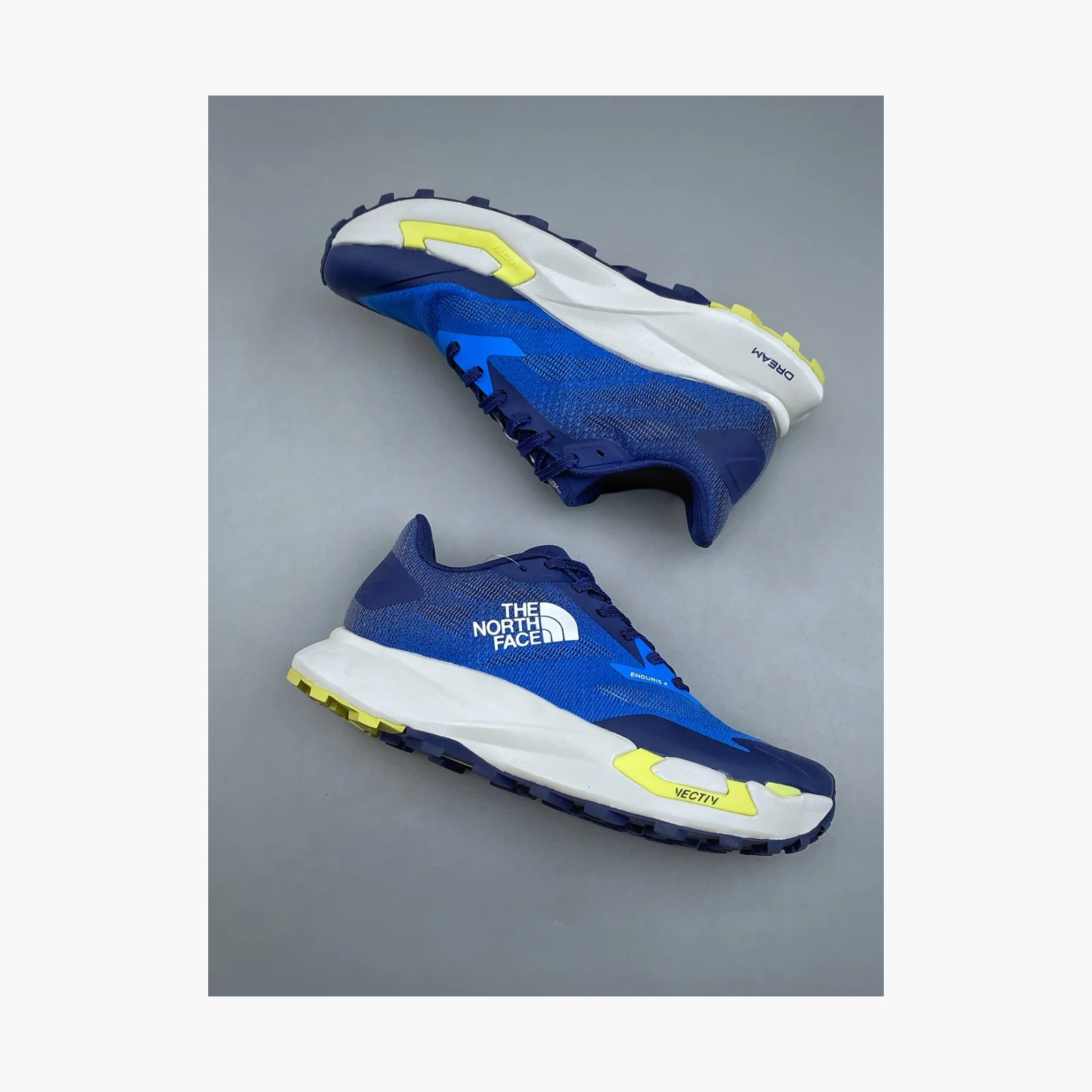 The North Face Men’s VECTIV Enduris 4 Dimmed Algae/Eagle Blue · NF0A8AEP-CIY