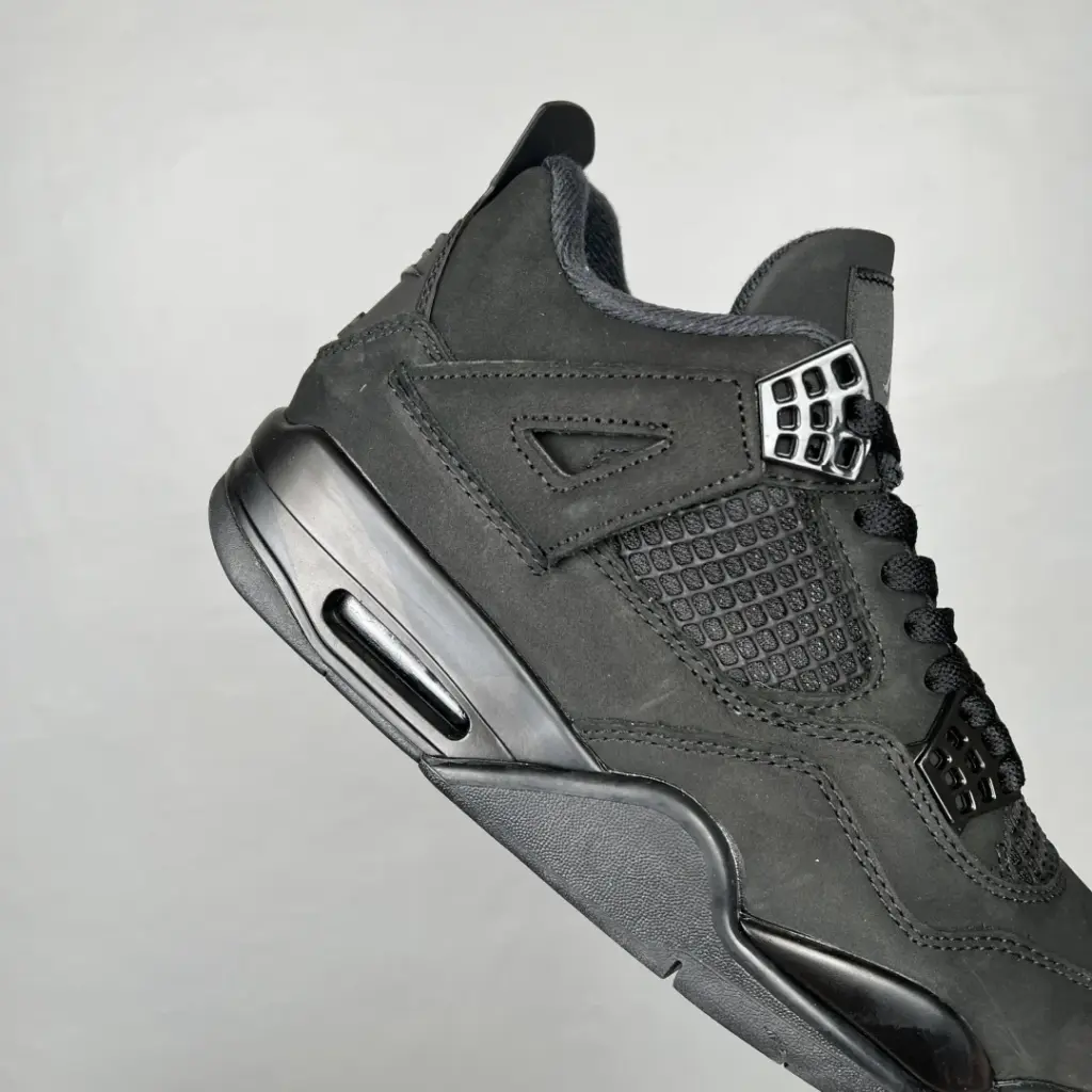 Air Jordan 4 Black Cat