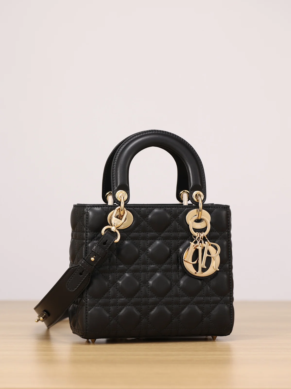 Small Lady Dior My ABCDior Bag Black Cannage Lambskin · M0538ONGE_M900