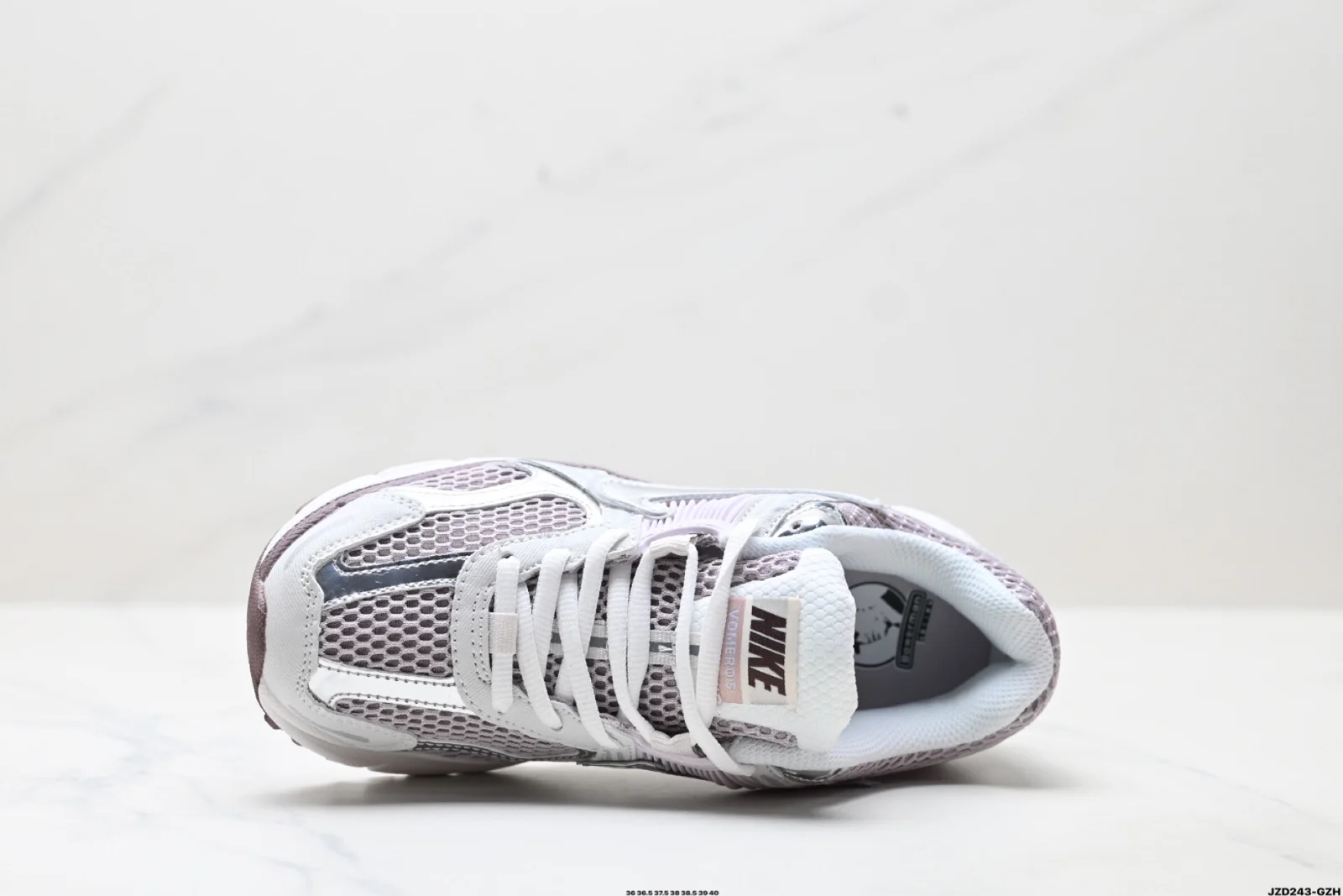 Nike Zoom Vomero 5 Vast Grey / Platinum Violet / Taupe Grey / Metallic Silver · HV6417-001