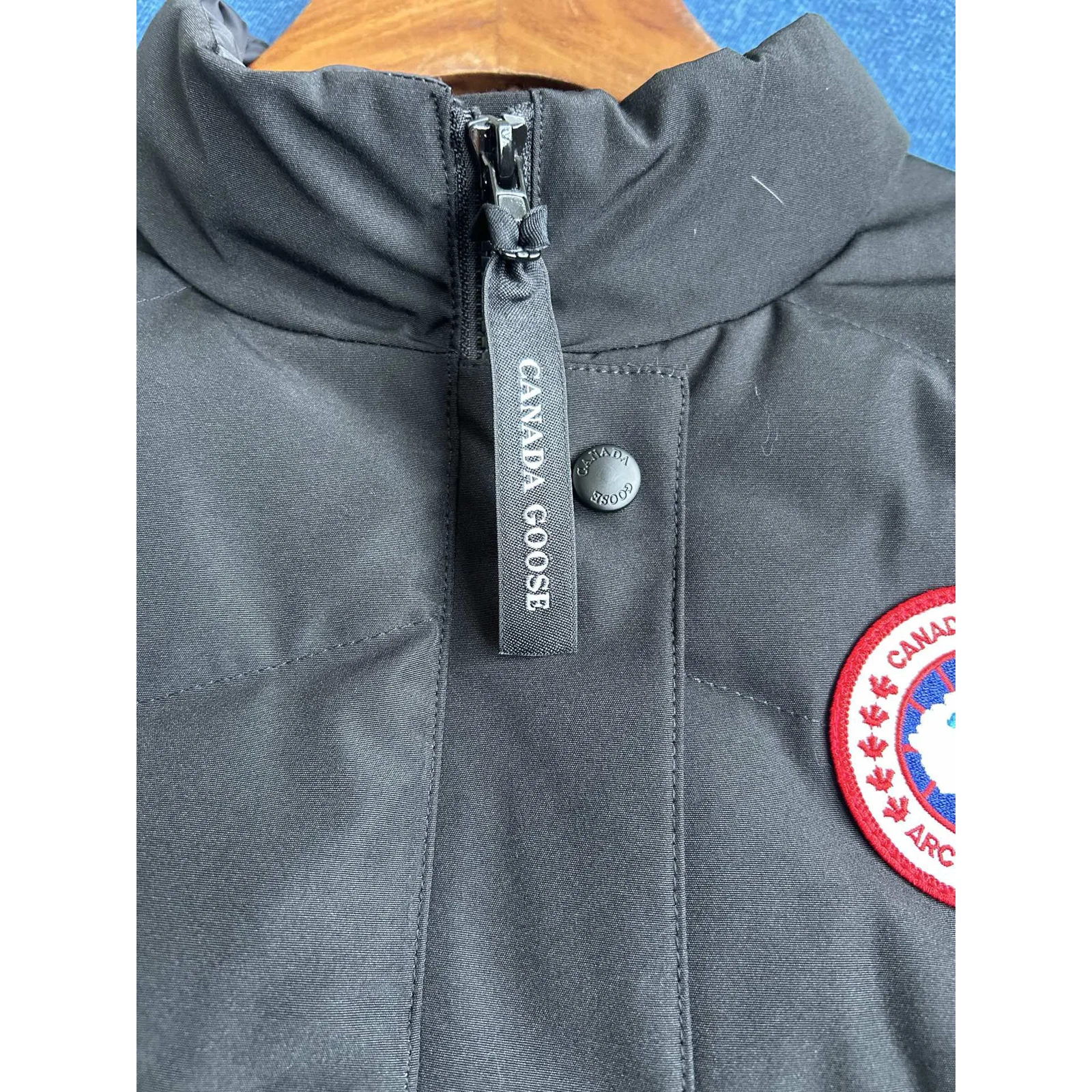 Canada Goose Women's Freestyle Vest Black / Classic Disc · 2836L-61