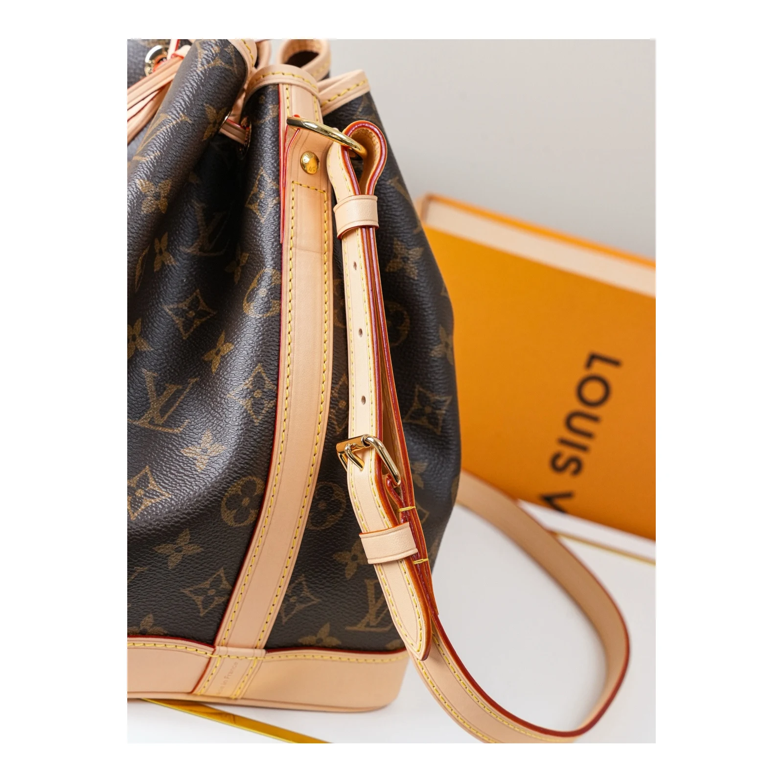 Louis Vuitton Petit Noé Monogram Monogram · M46984
