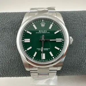 Rolex Oyster Perpetual 41 134300 Green Dial — photo 1
