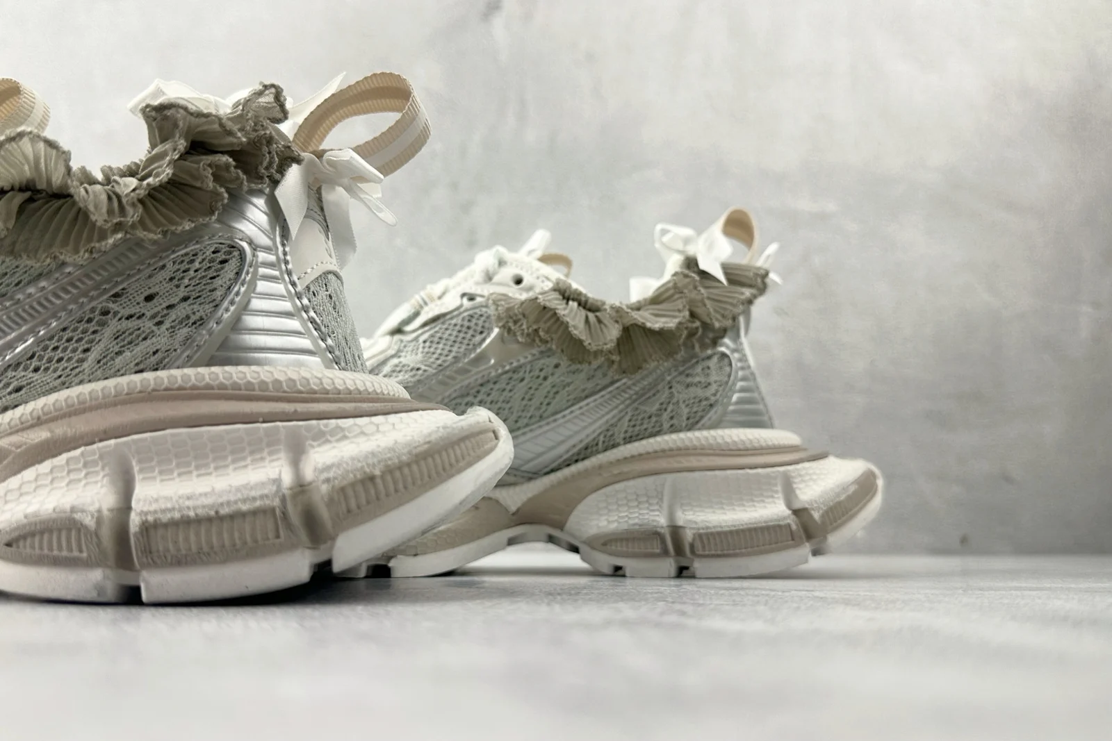 Balenciaga 3XL Lace Sneaker Taupe/White/Light Blue · 832994WXLMC2940